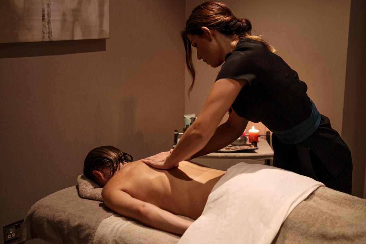 Rowhill Grange Hotel & Utopia Spa Дартфорд Экстерьер фото