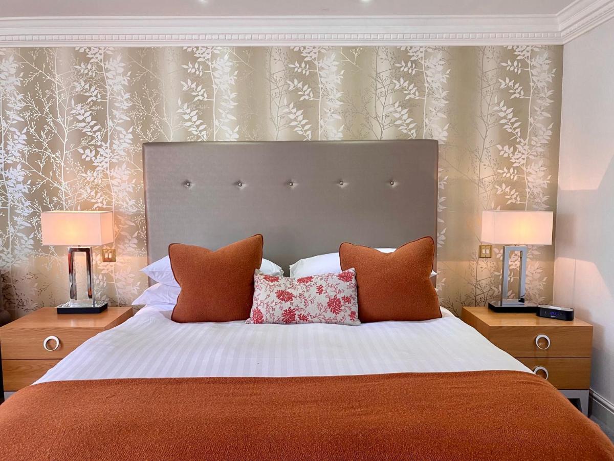 Rowhill Grange Hotel & Utopia Spa Дартфорд Экстерьер фото