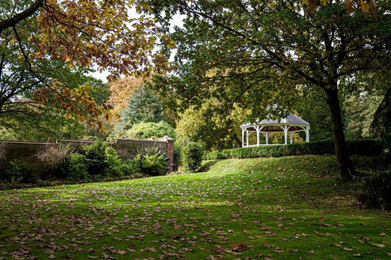 Rowhill Grange Hotel & Utopia Spa Дартфорд Экстерьер фото